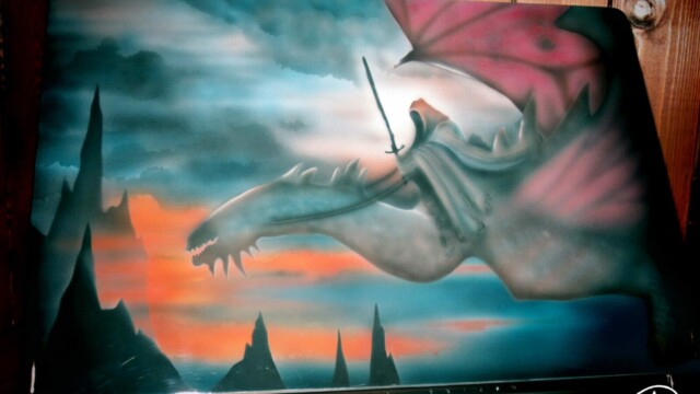 Аэрография на ноутбуке.